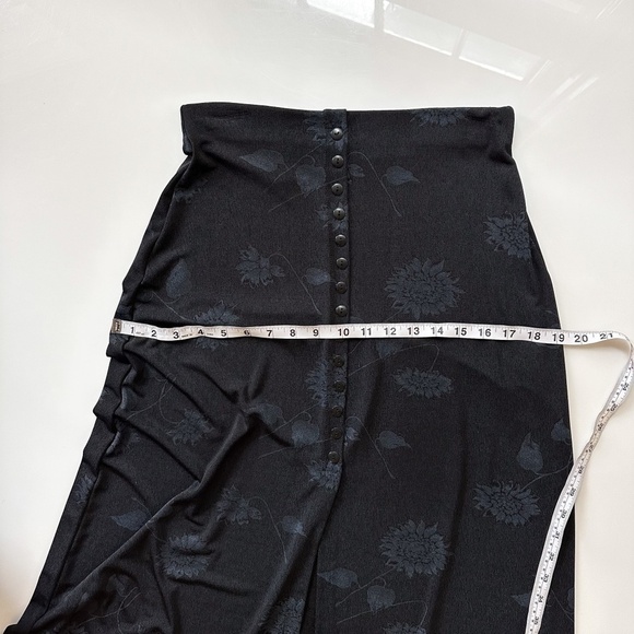 Es • se / Vintage 90's Sunflower Midi Skirt - - Picture 8 of 9